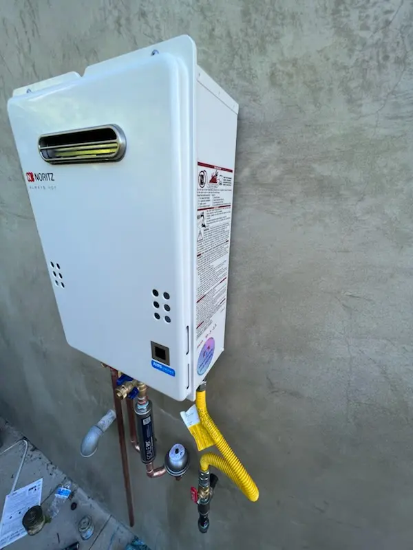 Tankless water heater installation for South Cornelia homes